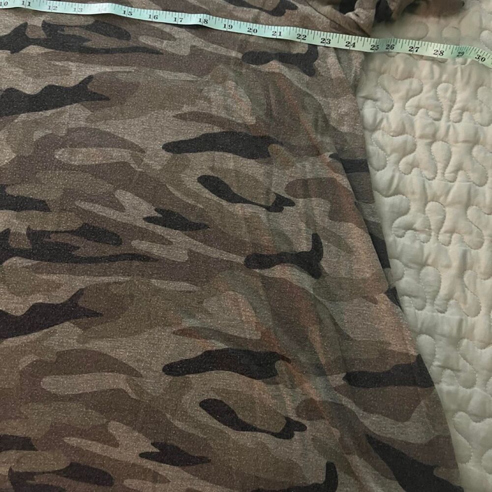 Women's 1x camouflage Khaki and Green T-shirt - Picture 2 of 7